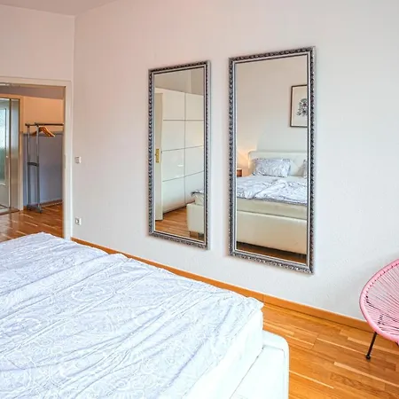 Apartment 3-raumwohnung Mit Balkon Leipzig