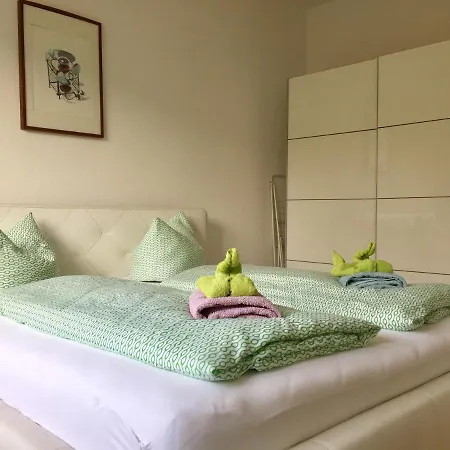 3-raum Monteurswohnung An Der Arena *