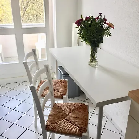 3-raumwohnung Mit Balkon Apartment Leipzig