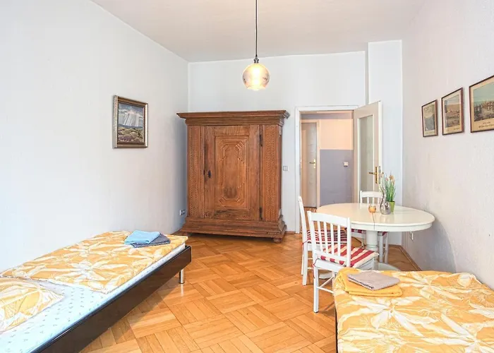 3-raum Monteurswohnung An Der Arena Appartement *